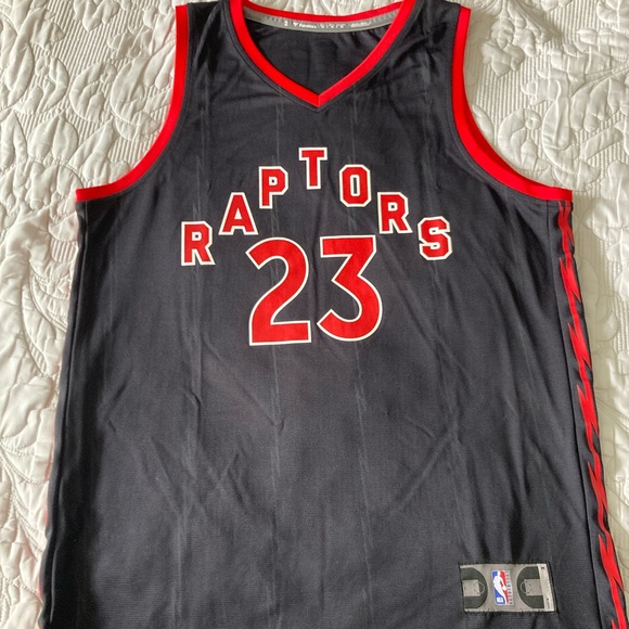 NBA Toronto Raptors Fred Vanvleet Jersey - Picture 3 of 3